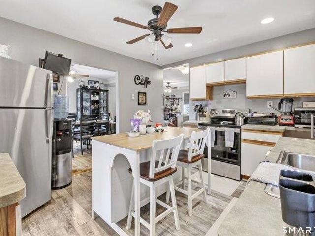House for sale in Shelton, Connecticut
