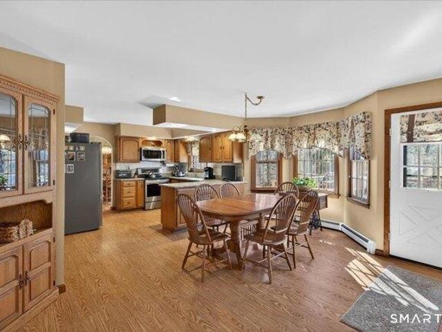 House for sale in Shelton, Connecticut