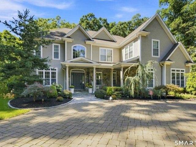 House for sale in Huntington, Shelton