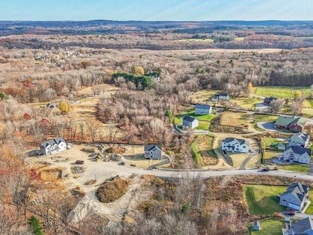 House for sale in Shrewsbury, Massachusetts