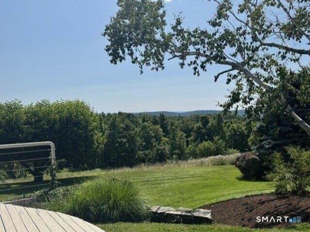 House for sale in Simsbury, Connecticut