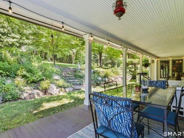 House for sale in Simsbury, Connecticut