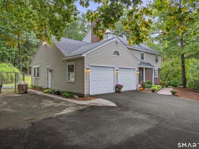 House for sale in Somers, Capitol Planning Region