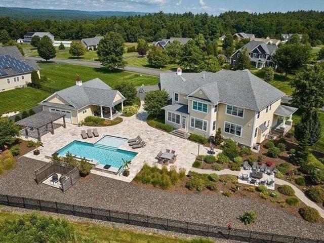 House for sale in Southampton, Massachusetts
