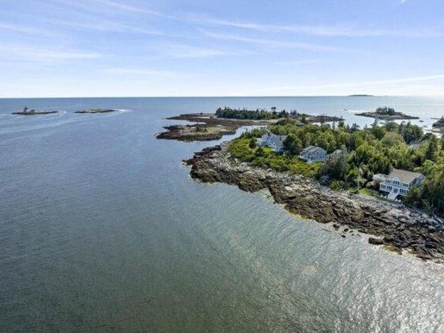 House for sale in Southport, Maine