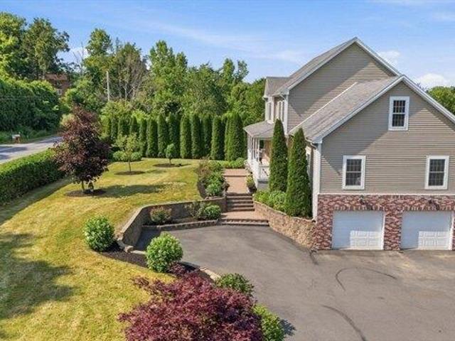 House for sale in Hampden, Massachusetts