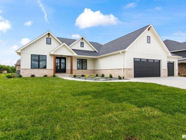 House for sale in Springfield, Illinois