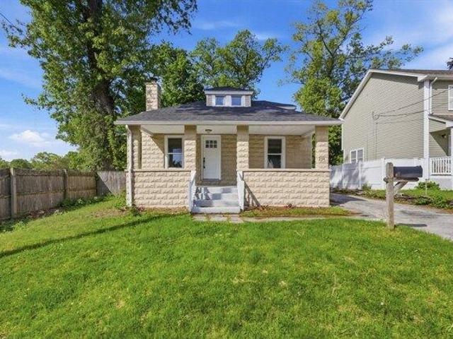 House for sale in Hampden, Massachusetts