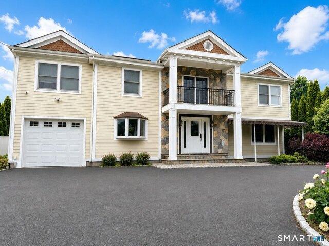 House for sale in Cos Cob, Connecticut