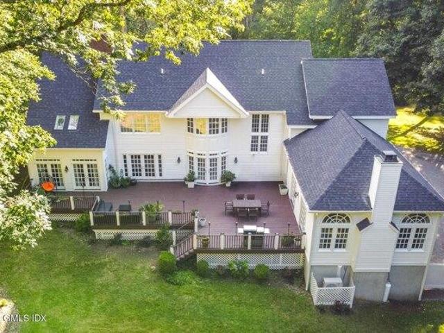 House for sale in Cos Cob, Connecticut