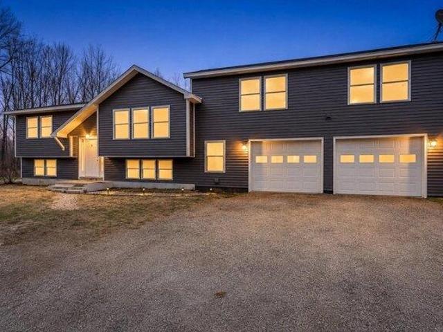 House for sale in South Strong, Strong