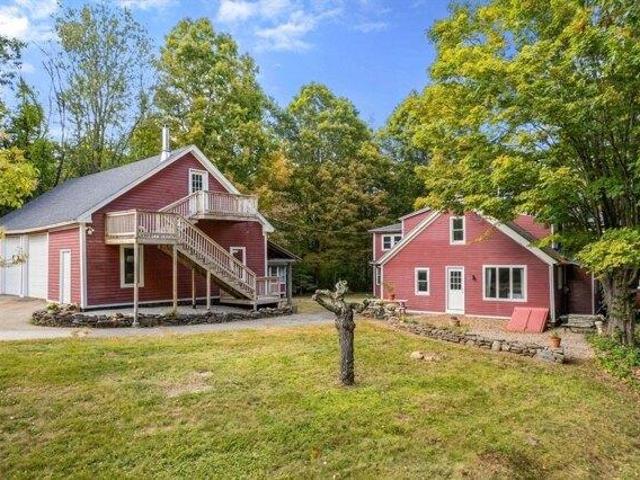House for sale in Fiskdale, Massachusetts