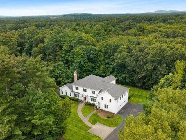 House for sale in Sudbury, Middlesex County