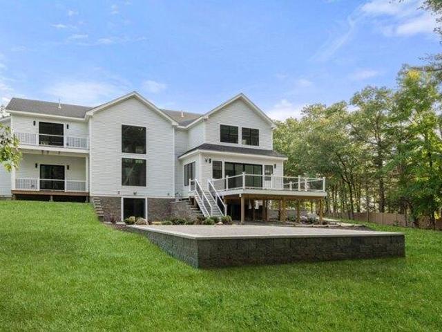 House for sale in Sudbury, Middlesex County