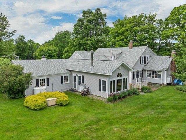 House for sale in New Hampshire