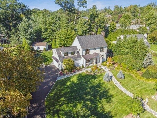 House for sale in Summit, New Jersey
