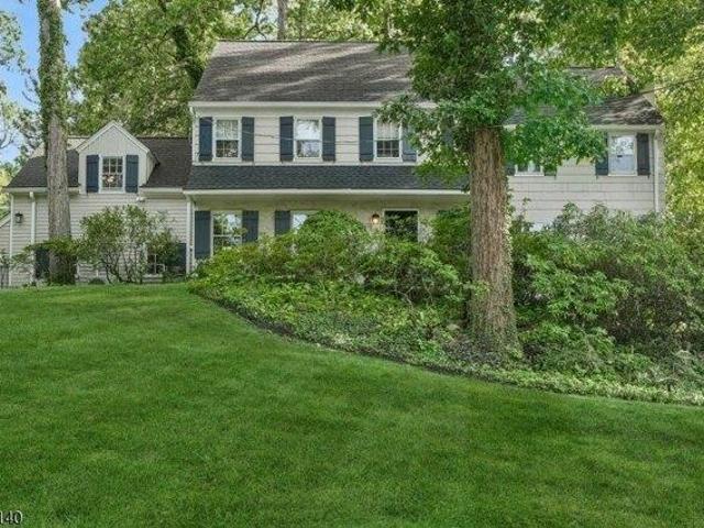 House for sale in Summit, New Jersey