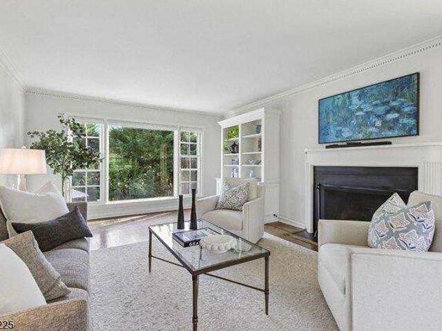 House for sale in Woodland Park, Summit
