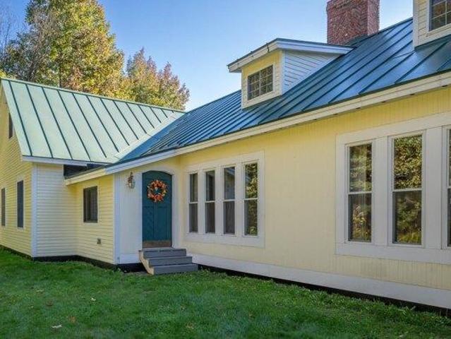 House for sale in Sutton, Caledonia County
