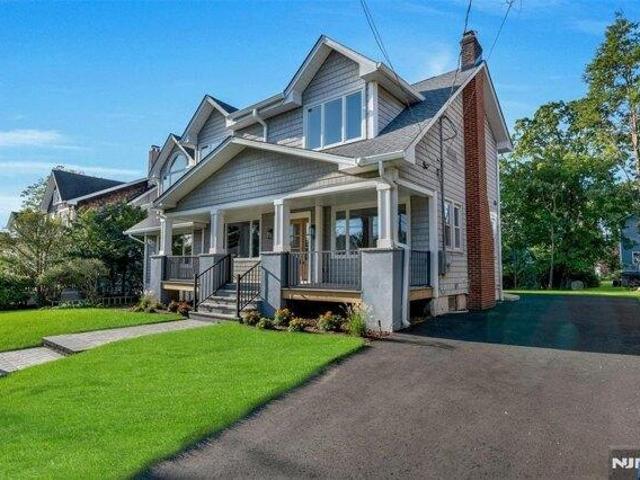 House for sale in West Englewood Manor, Teaneck Township