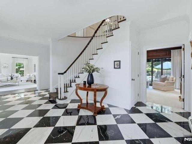 House for sale in Tenafly, New Jersey