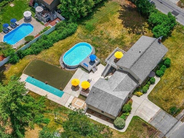 House for sale in Tewksbury, Massachusetts