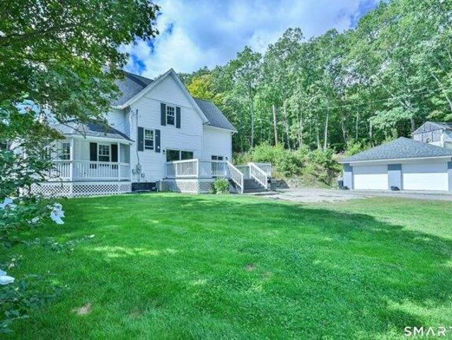 House for sale in North Grosvenordale Mill Historic District, Thompson
