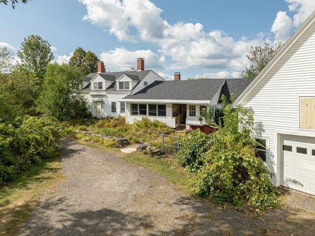 House for sale in Topsham, Maine