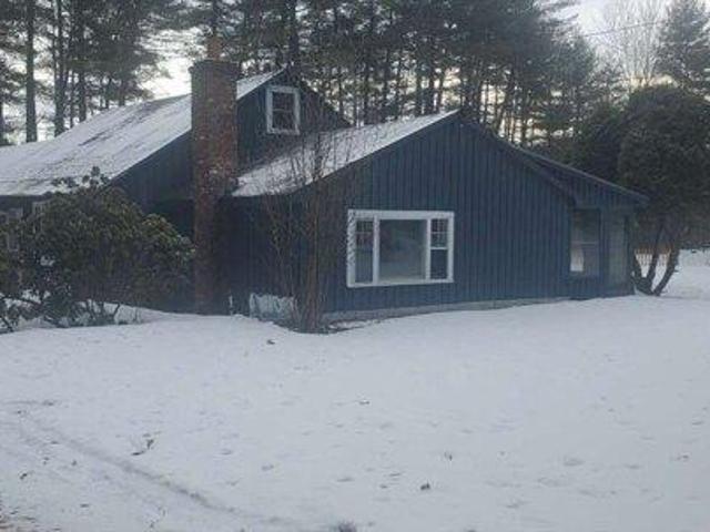 House for sale in Townsend, Massachusetts
