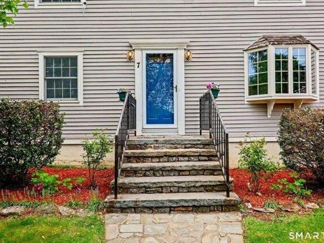 House for sale in Trumbull, Connecticut