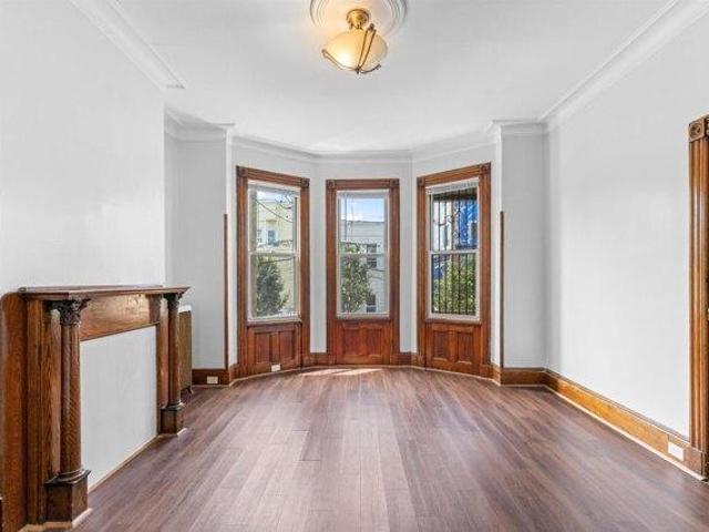 House for sale in Hudson, New Jersey