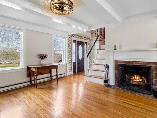 House for sale in Waldoboro, Maine