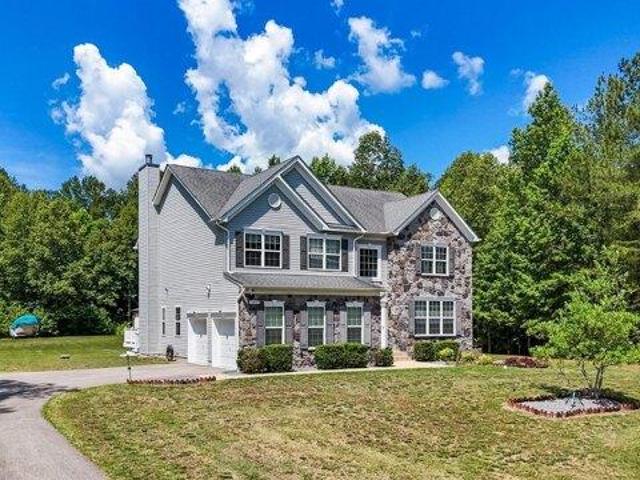 House for sale in Waldorf, Maryland