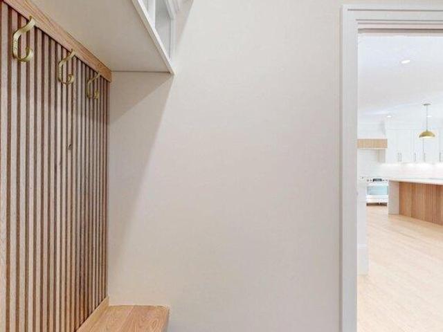 House for sale in Glen Meadow East, Waltham