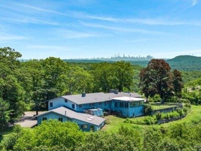 House for sale in Passaic, New Jersey