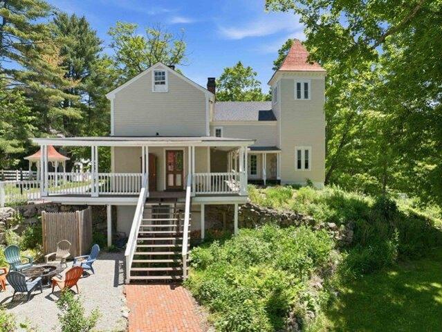 House for sale in New Hampshire