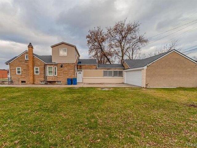 House for sale in Warren