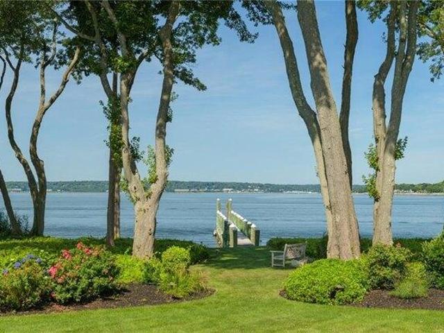 House for sale in Warwick, Rhode Island