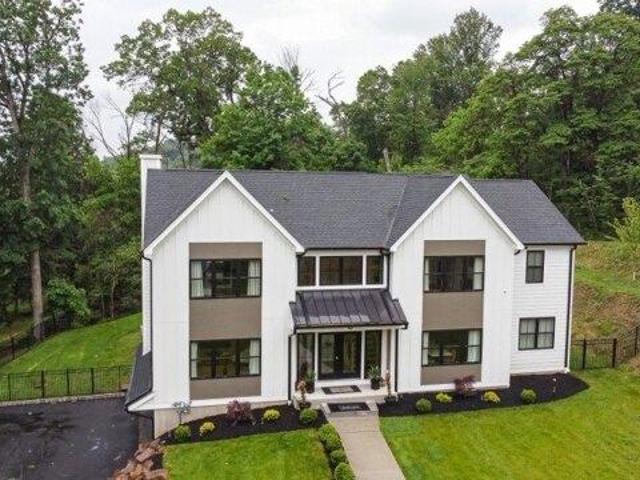 House for sale in Watchung, New Jersey