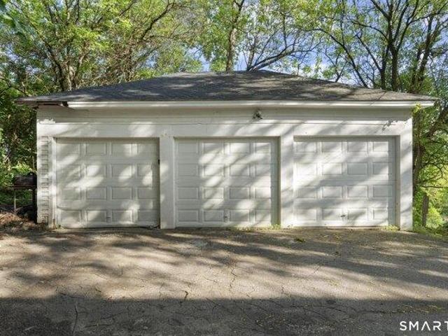 House for sale in Waterbury, Connecticut