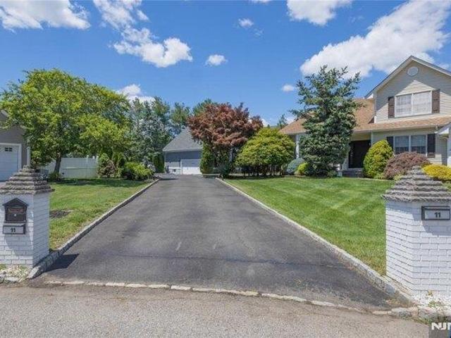 House for sale in Passaic, New Jersey