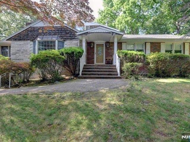 House for sale in Passaic, New Jersey
