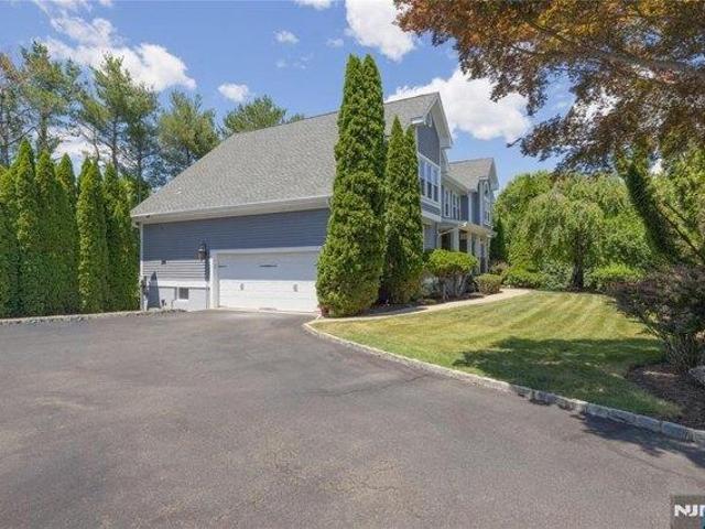House for sale in Passaic, New Jersey
