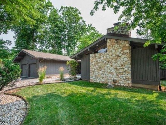 House for sale in Passaic, New Jersey