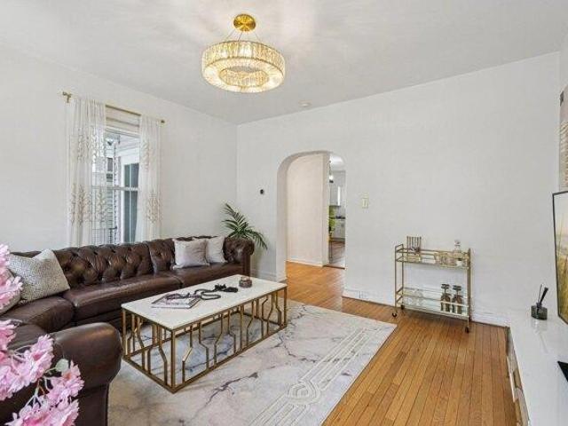 House for sale in Hudson, New Jersey