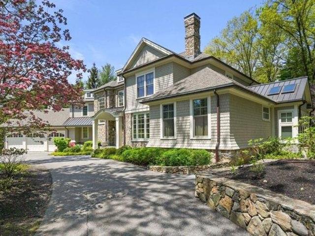 House for sale in Wellesley, Norfolk County