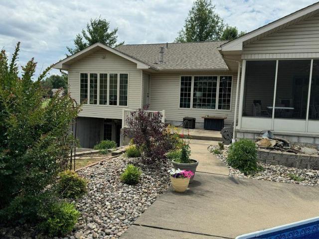 House for sale in West Frankfort, Illinois