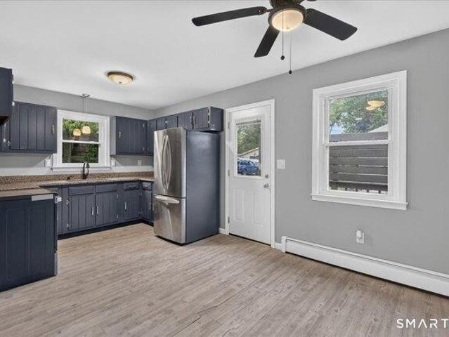 House for sale in Allingtown, West Haven