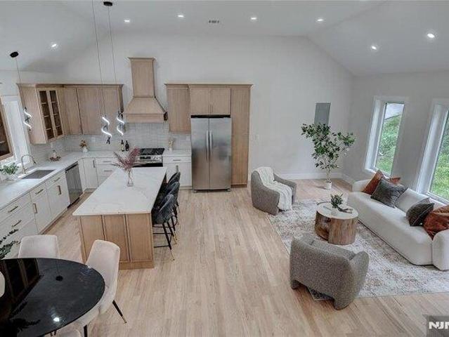 House for sale in Passaic, New Jersey