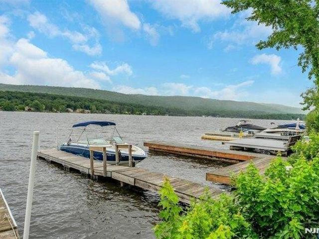 House for sale in Passaic, New Jersey